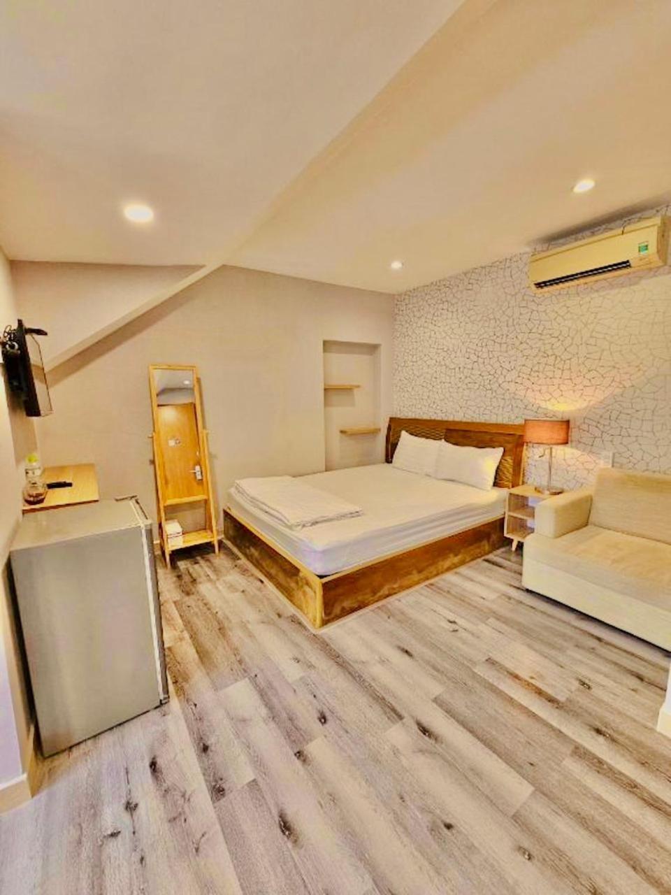 Simmi 5 Hotel & Apartment Ho Şi Min Exterior foto